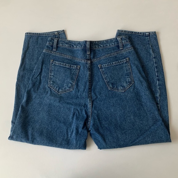 Oak + Fort Tapered High Waisted Mom Jeans, Size L - Picture 4 of 5